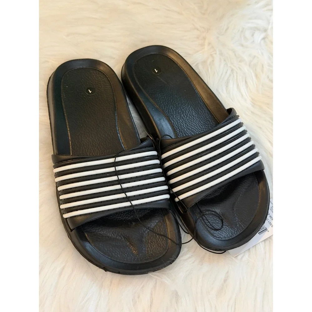 GT Revolution Boys Black White Striped Slide Sandals Size 1 Rubber Slip On Shoes
